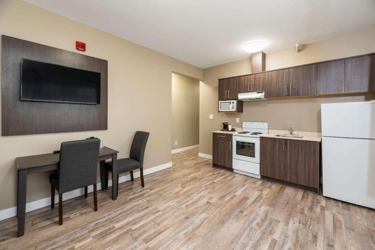 Econo Lodge Prince George Eksteriør billede