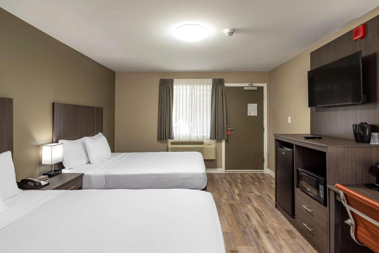 Econo Lodge Prince George Eksteriør billede
