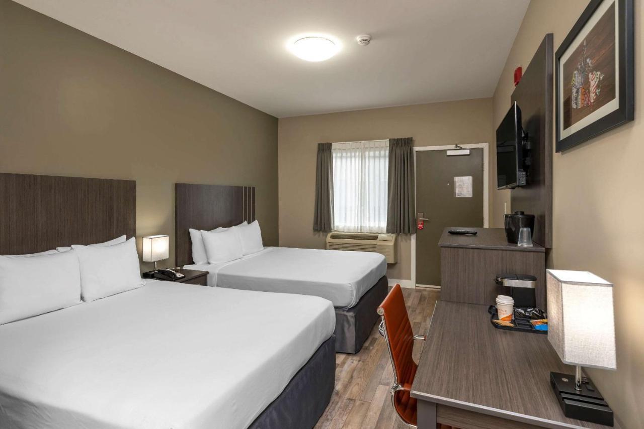 Econo Lodge Prince George Eksteriør billede
