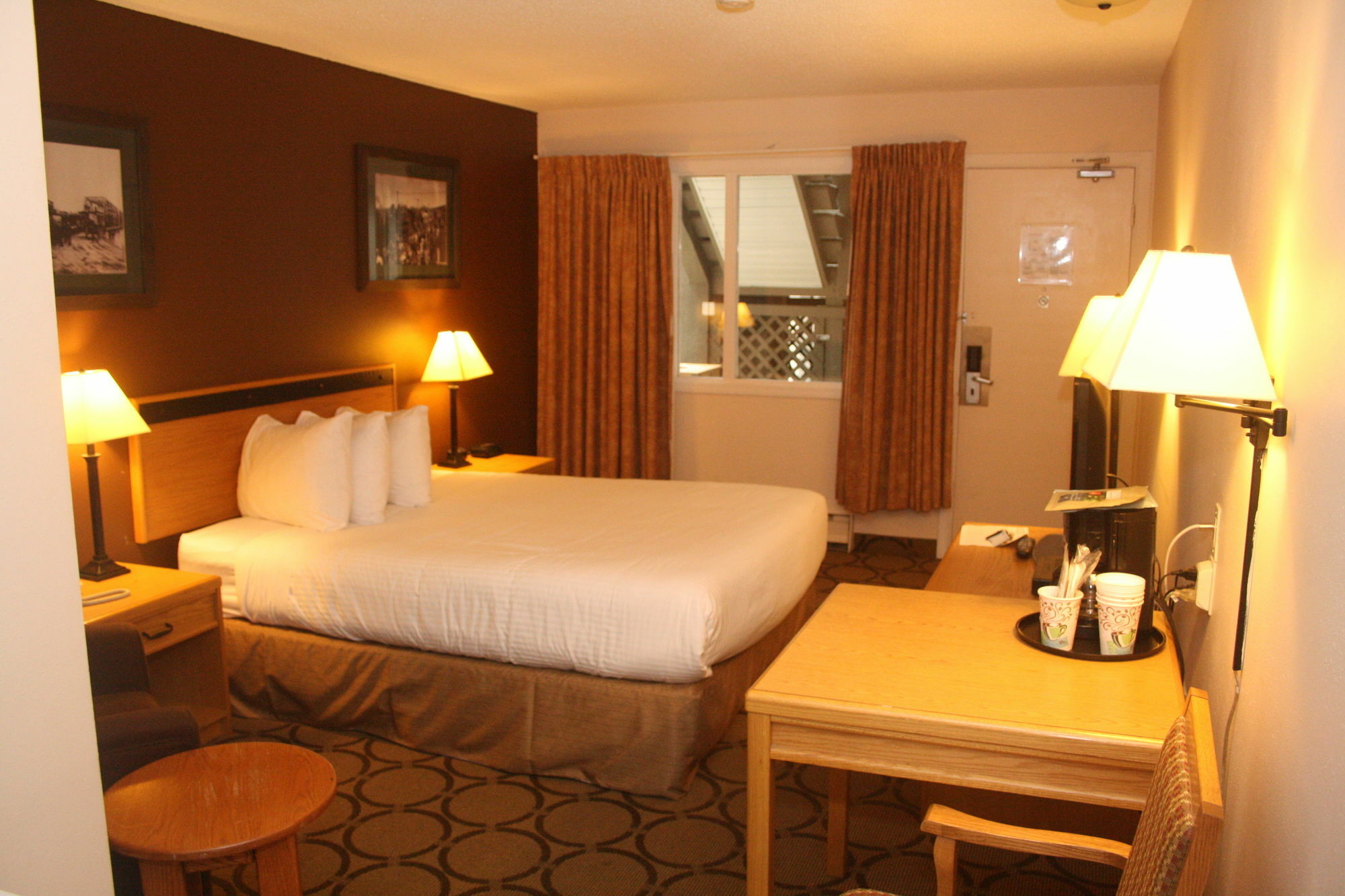Econo Lodge Prince George Eksteriør billede